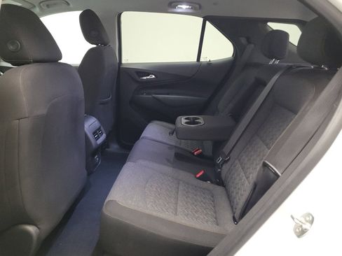 Used 2022 Chevrolet Equinox LT AWD/4WD image 18