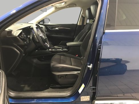 Certified 2023 Buick Envision Preferred image 8