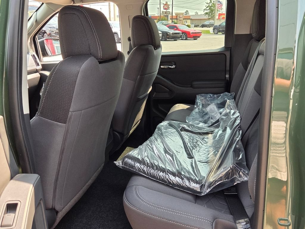 New 2026 Nissan Frontier SV w/ Tow Package RWD image 4