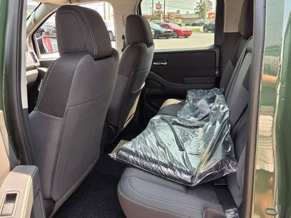 New 2026 Nissan Frontier SV w/ Tow Package
