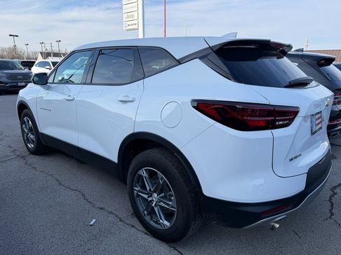 Used 2023 Chevrolet Blazer LT image 17