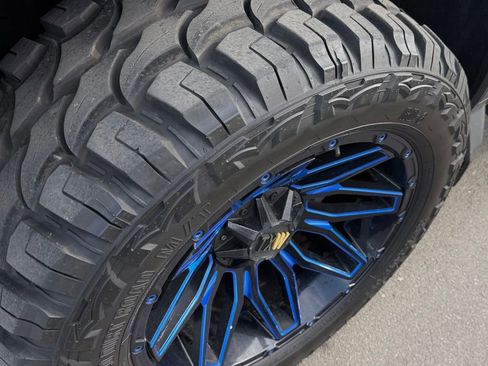 Used 2021 GMC Sierra 1500 SLT image 12