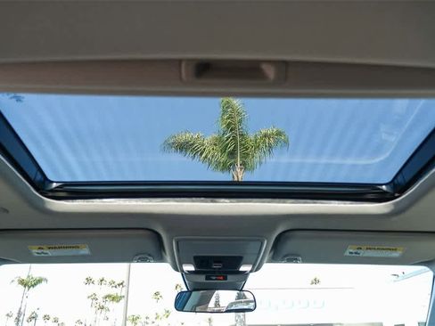 Used 2025 Honda Accord SE image 37