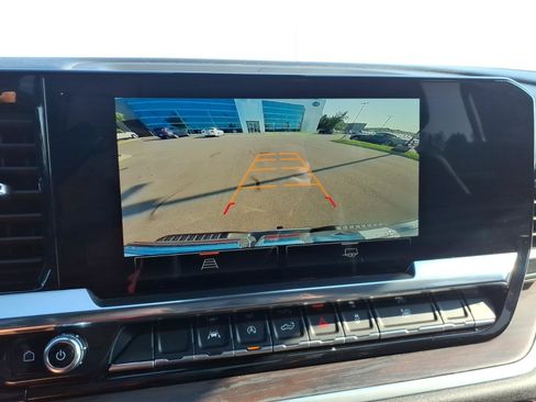 Used 2026 GMC Sierra 1500 SLT RWD image 20