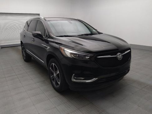 Used 2020 Buick Enclave Essence w/ Sport Touring Edition FWD image 13