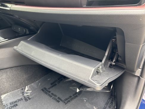 Used 2024 Toyota Prius Prime FWD image 27