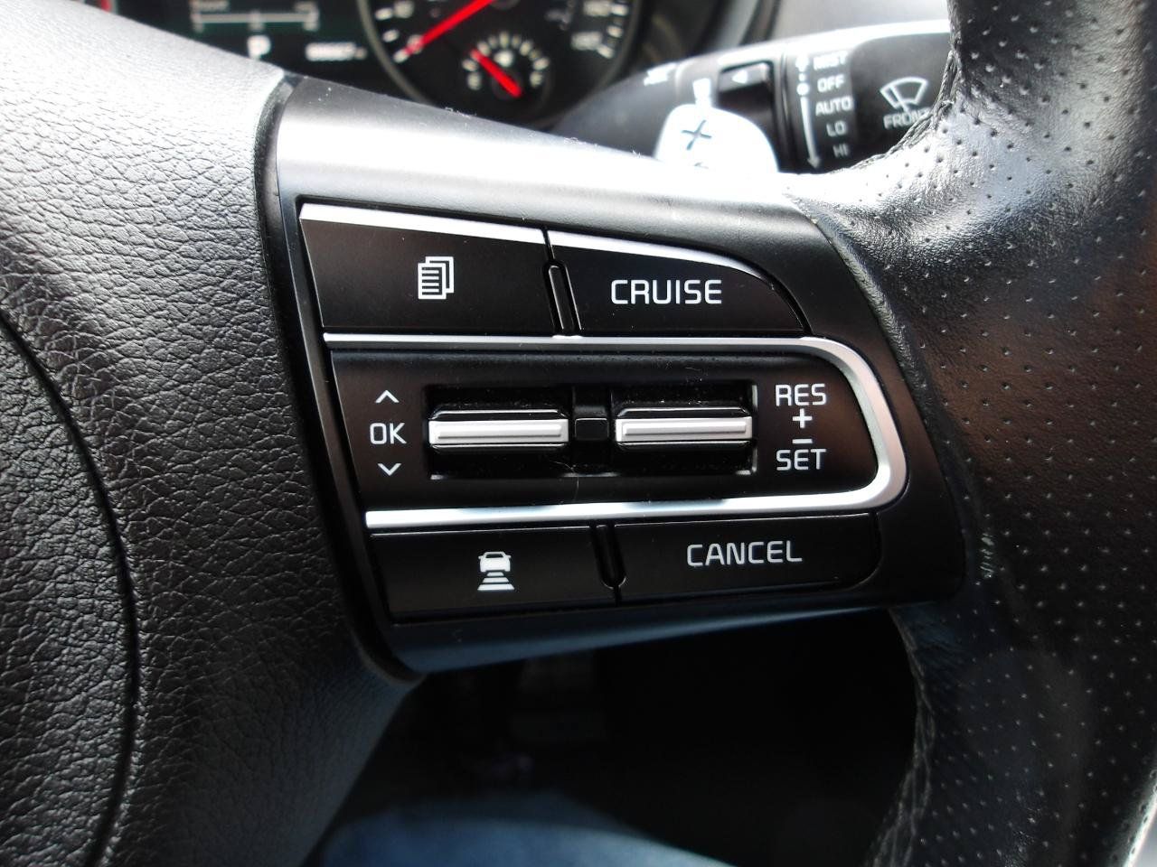 Used 2018 Kia Stinger GT2 RWD image 18