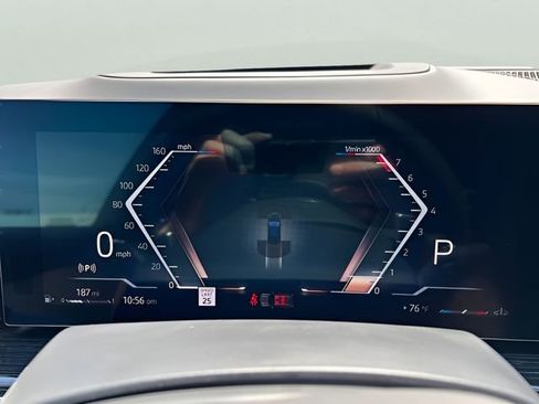 Used 2026 BMW X5 xDrive40i w/ M Sport Package image 15