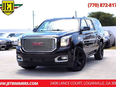 Used 2017 GMC Yukon XL Denali w/ Open Road Package AWD/4WD image 1