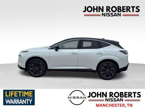 New 2026 Nissan Murano Platinum image 2