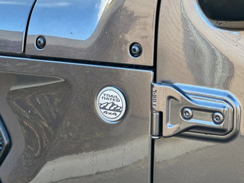 Used 2020 Jeep Wrangler Unlimited Sport S AWD/4WD image 28