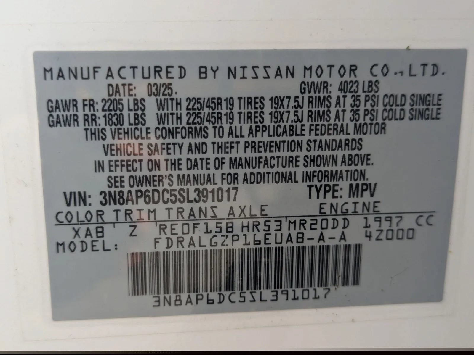 Certified 2025 Nissan Kicks SR w/ SR Premium Package FWD image 28