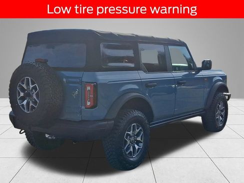 Used 2021 Ford Bronco Badlands image 4