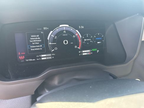 Used 2024 Toyota Tundra Limited image 8