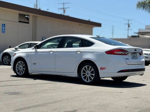 Used 2018 Ford Fusion Energi SE FWD image 11