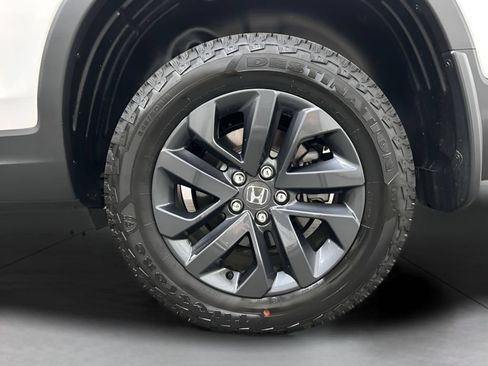 Certified 2026 Honda Ridgeline Sport image 14