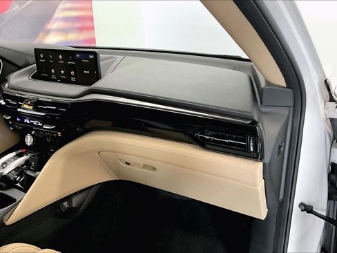 Used 2023 Acura MDX SH-AWD w/ Advance Package image 21