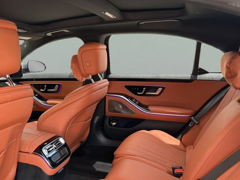 Certified 2023 Mercedes-Benz S 500 4MATIC w/ Warmth & Comfort Package image 24