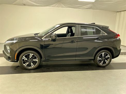 Used 2024 Mitsubishi Eclipse Cross SEL image 6