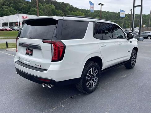 Certified 2024 GMC Yukon AT4 w/ AT4 Premium Package AWD/4WD image 4