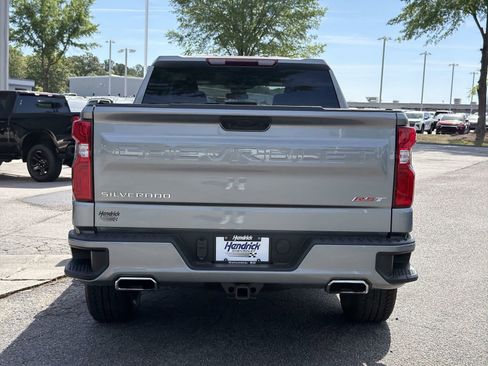 Used 2023 Chevrolet Silverado 1500 RST w/ Z71 Off-Road Package AWD/4WD image 9