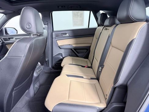 Used 2021 Volkswagen Atlas Cross Sport SEL R-Line image 23