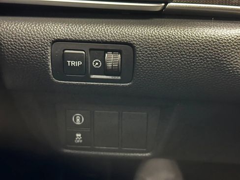 Used 2022 Honda Accord Sport image 27