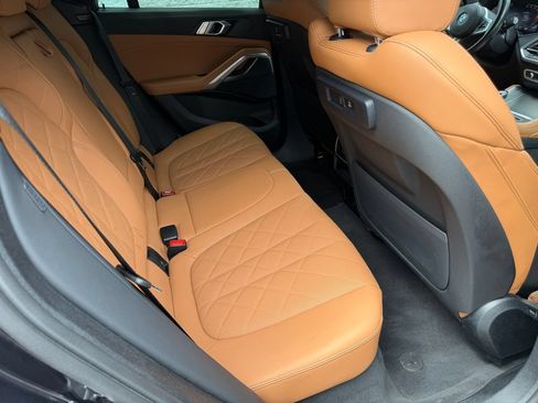 Used 2023 BMW X6 xDrive40i w/ M Sport Package AWD/4WD image 13