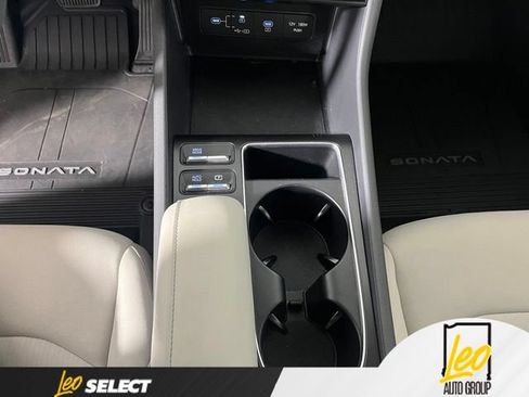 Used 2025 Hyundai Sonata SEL AWD/4WD image 20