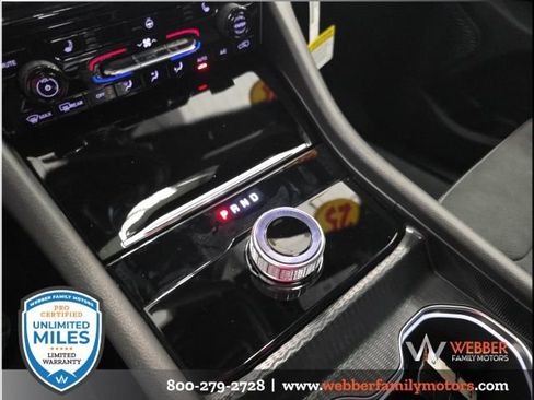 New 2025 Jeep Grand Cherokee Altitude image 18