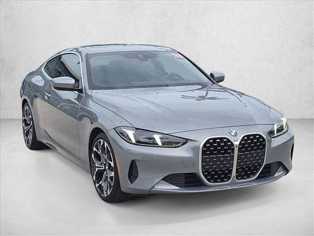 Used 2025 BMW 430i Coupe w/ Convenience Package RWD image 3