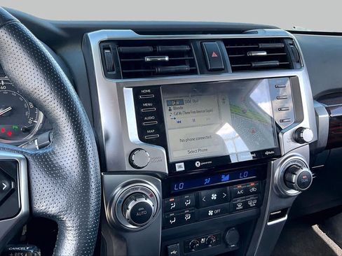 Used 2024 Toyota 4Runner Limited AWD/4WD image 6
