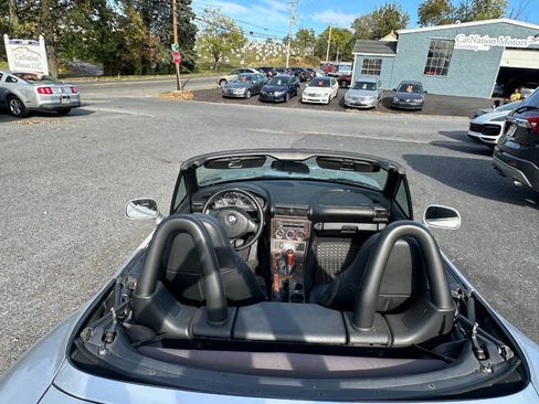 Used 2000 BMW Z3 2.5i image 8