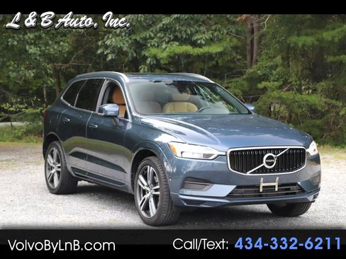 Used 2018 Volvo XC60 T5 Momentum w/ Vision Package image 1