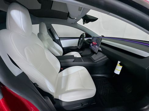 Used 2025 Tesla Model 3 Long Range RWD image 31
