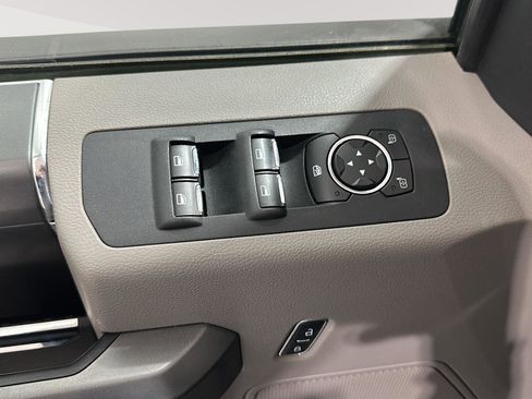 Used 2016 Ford F150 XLT w/ Equipment Group 302A Luxury image 19