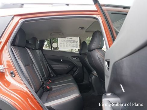 Certified 2025 Subaru Crosstrek 2.5i Limited w/ Crosstrek Mirror Package image 8