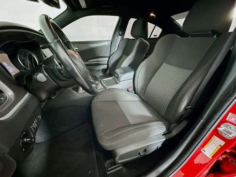 Used 2022 Dodge Charger GT RWD image 13
