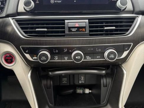 Used 2020 Honda Accord EX-L image 17
