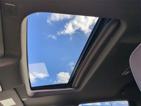 Certified 2024 GMC Sierra 2500 Denali w/ Denali Reserve Package image 23