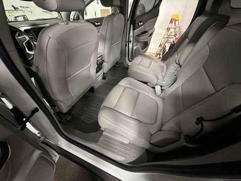 Used 2019 GMC Acadia SLT image 55