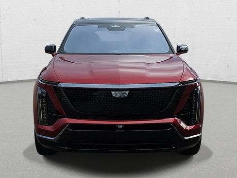 New 2026 Cadillac Vistiq Sport w/ LPO, Floor Liner Package image 2