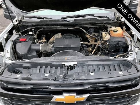 Used 2024 Chevrolet Silverado 2500 W/T w/ WT Convenience Package AWD/4WD image 29