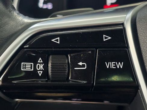 Used 2022 Audi A6 Premium Plus w/ Premium Plus Package image 43