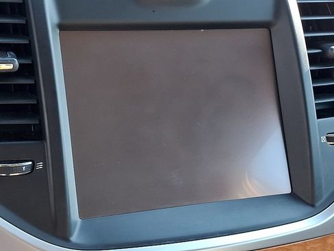 Used 2013 Chrysler 300 C w/ Light Group RWD image 21