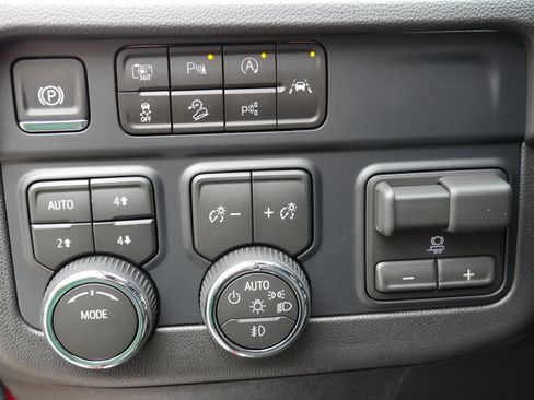 New 2026 Chevrolet Tahoe LT AWD/4WD image 26