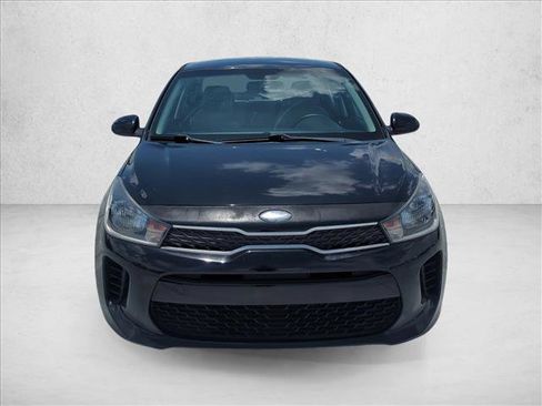 Used 2019 Kia Rio S FWD image 2