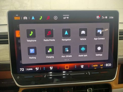 New 2025 Volkswagen ID. Buzz 1st Edition AWD/4WD image 34