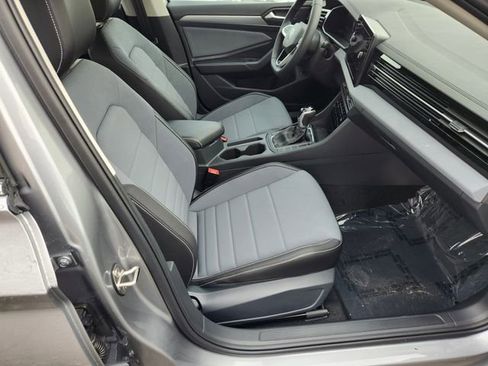 New 2026 Volkswagen Jetta SE image 13