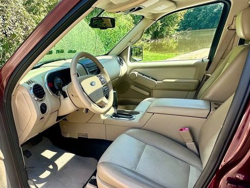 Used 2007 Ford Explorer Sport Trac Limited AWD/4WD image 22